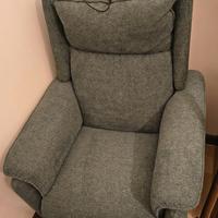 Poltrona elettrica alzapersona e reclinabile