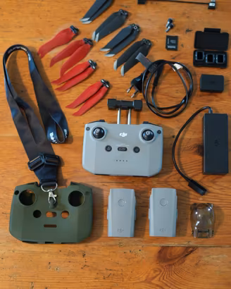 Radiocomando per drone DJI Mavic Air 2