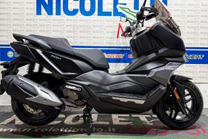 Scooter Sym Adx 300 E5+ Nero Opaco tua a soli €102