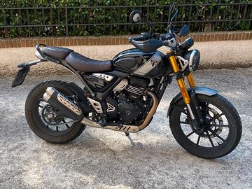 Triumph 400x scrambler