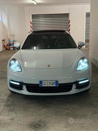Porsche Panamera 2.9 4 E-Hybrid 10 years Edition
