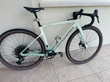 Megamo Silk S Mint Apex 1x12