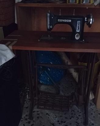 Macchina da Cucire Condor con Mobiletto