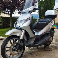 Piaggio Beverly leggi