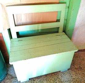 Cassapanca il legno da restaurare 