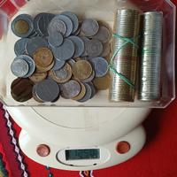 monete e banconote varie, 1, 3 kg