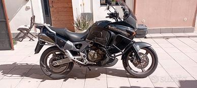 Honda Varadero 1000 del '99 iscritta FMI  epoca