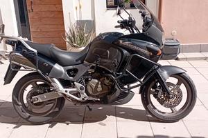Honda Varadero 1000 del '99 iscritta FMI  epoca