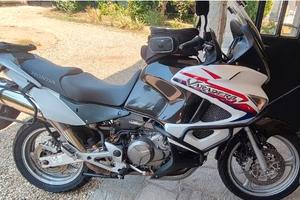 honda varadero my 2010 unico prop.
