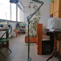 lampada da terra naska Loris