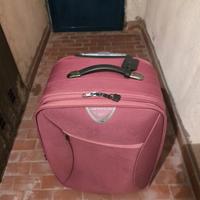 Last minute by Jaguar, Valigia bordeau