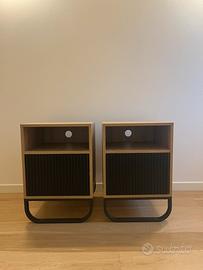 comodini Deghi in legno cannettato rovere e nero