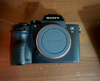 Sony alpha 7 R III solo corpo macchina fotografica