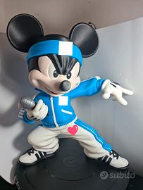 micky mouse rapper
