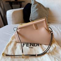 Borsa Fendi First small pelle rosa cipria