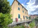 3-locali-a-genova