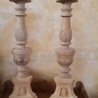 Candelabro in legno intagliato grezzo