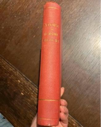 Libro vintage classico