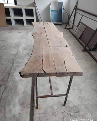 Tavolo stile industriale 