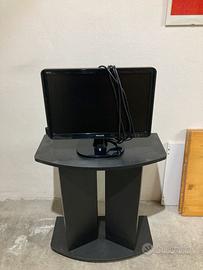 Monitor Philips e altoparlante