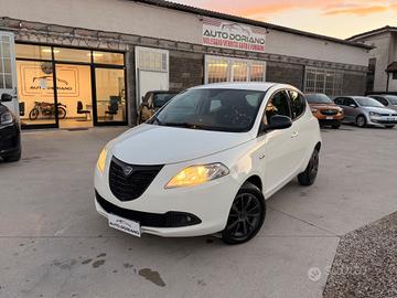 Lancia Ypsilon 0.9 TwinAir 85 CV 5 porte Metano Ec