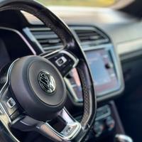 Volkswagen Tiguan 4Motion R-Line dsg