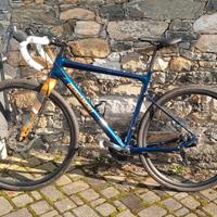 Bicicletta Bergamont Grandurance 4