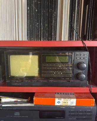 Radiosveglia Vintage con Mini TV e Radio