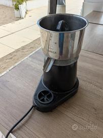 spremiagrumi elettrico