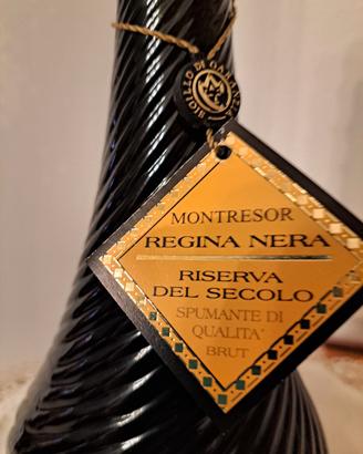 Montresor Regina Nera spumante