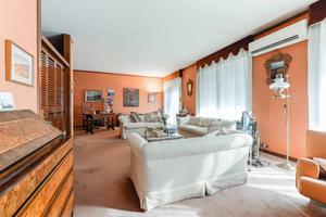 Appartamento di 182 m² con 5 locali e box auto a M