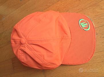 cappello invernale marca Tecnica foderato pile