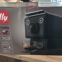 Macchinetta caffe illy x3