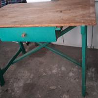 tavolo capretta antico