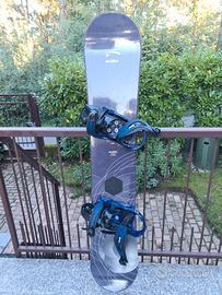 Snowboard Blackhole h.155cm ÷ attacchi Burton