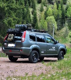 NISSAN X-TRAIL 4X4 