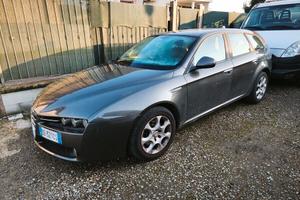 Alfa Romeo 159 2.4 JTDm 20V Distinctive