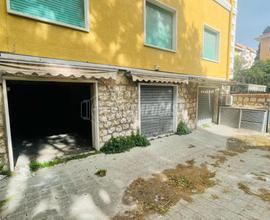 Magazzino a Cagliari Via Milano 1 locali