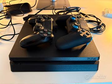 PlayStation 4 Slim+2 controller+ 7 giochi PS4