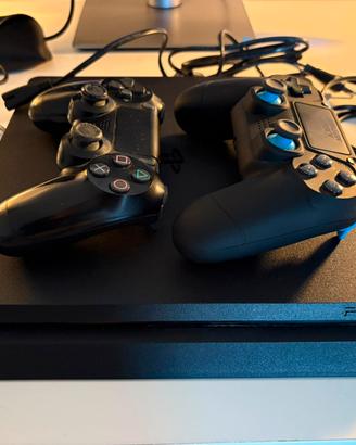 PlayStation 4 Slim+2 controller+ 7 giochi PS4