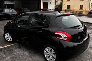PEUGEOT 208 ✅