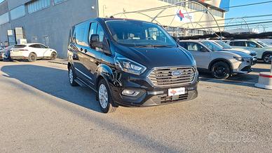 Ford Tourneo Custom 320 2.0 EcoBlue 170CV aut. PC 