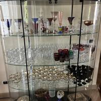 Vetrina fiam in vetro curvato