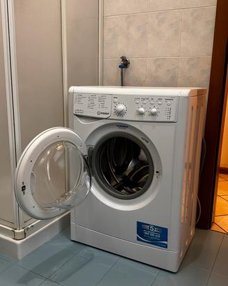 Lavatrice indesit