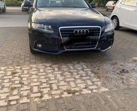AUDI A4 4ª serie - 2011