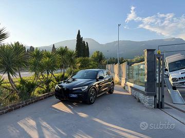 ALFA ROMEO - Stelvio van- 2.2 T.diesel 160CV AT8