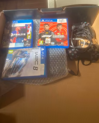 PS4 +2 joystick+4 giochi