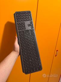 Logitech MX Keys