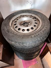 Cerchi bmw originali e30 in ferro  gommati