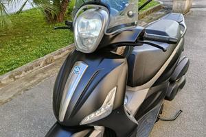 Beverly 350 sport touring